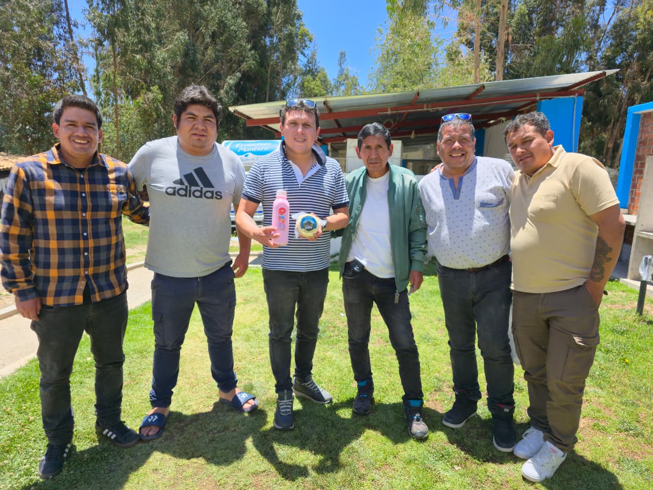 Reunión en un mercado de Huancayo